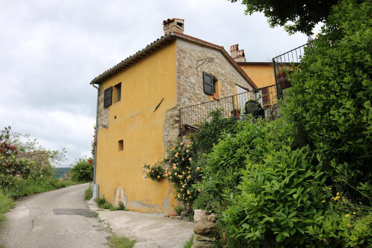 Bed & Breakfast Casa Lisetta Valtopina ภายนอก รูปภาพ